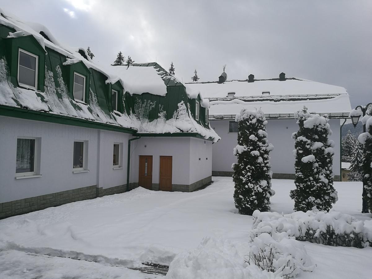 Osrodek Szkoleniowo- Wypoczynkowy Szarotka Hotel Istebna Exterior photo